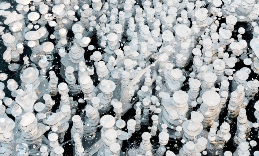 Bulles de méthane dans la glace
