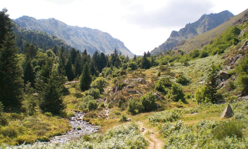 Promenade à Hérens-Les-Vals dans les Pyrénées