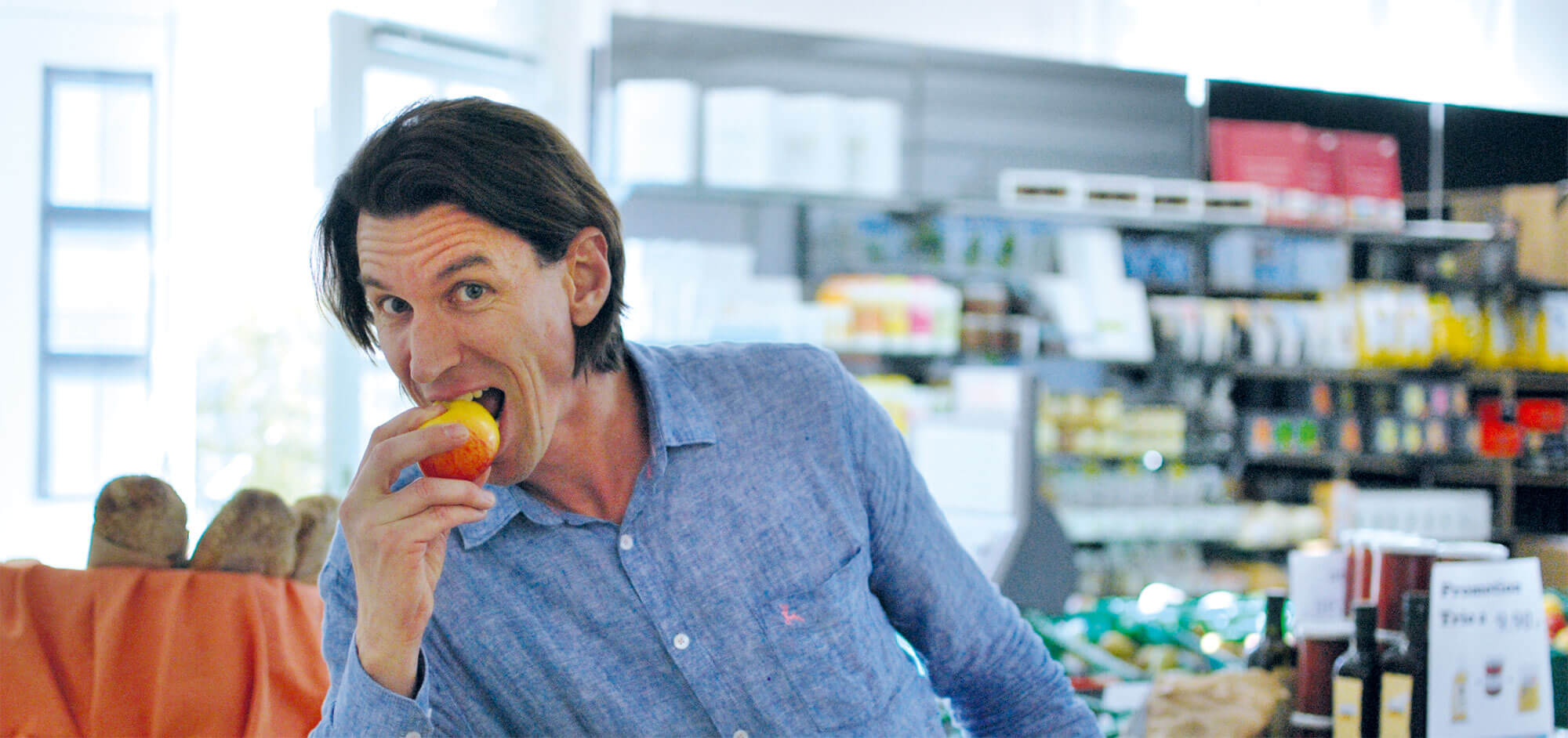 Ils se mouillent pour les grenouilles - La Salamandre Michaël Dusong pomme
