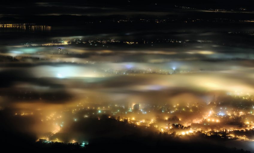 Pollution lumineuse : Rendons à la nuit son obscurité - La Salamandre