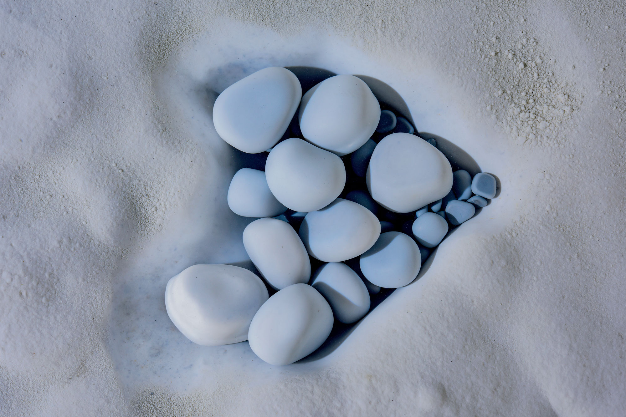 Les perles des cavernes vus par les spéléologues photographes Philippe Crochet et Annie Guiraud