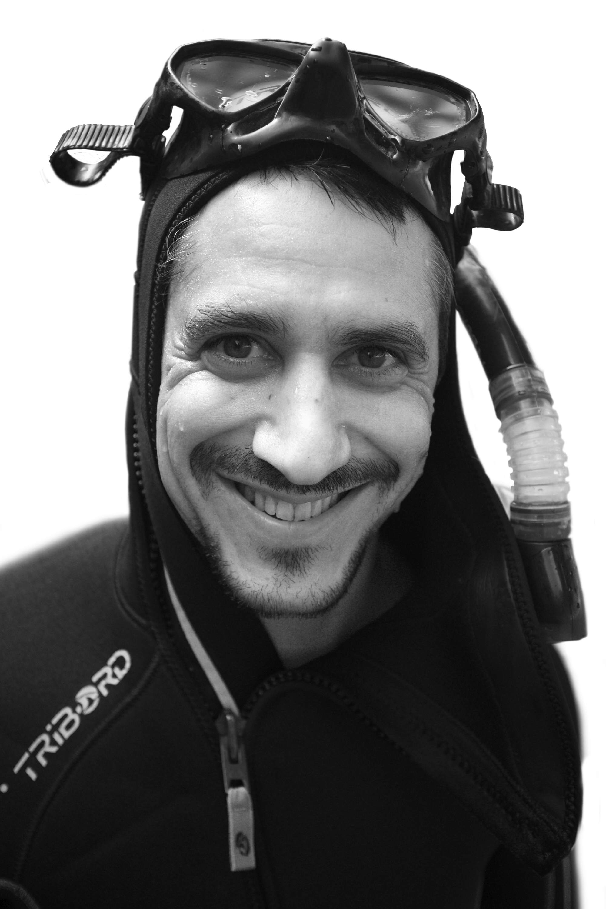 Plongeon en photo avec les tritons, les dragons de la mare